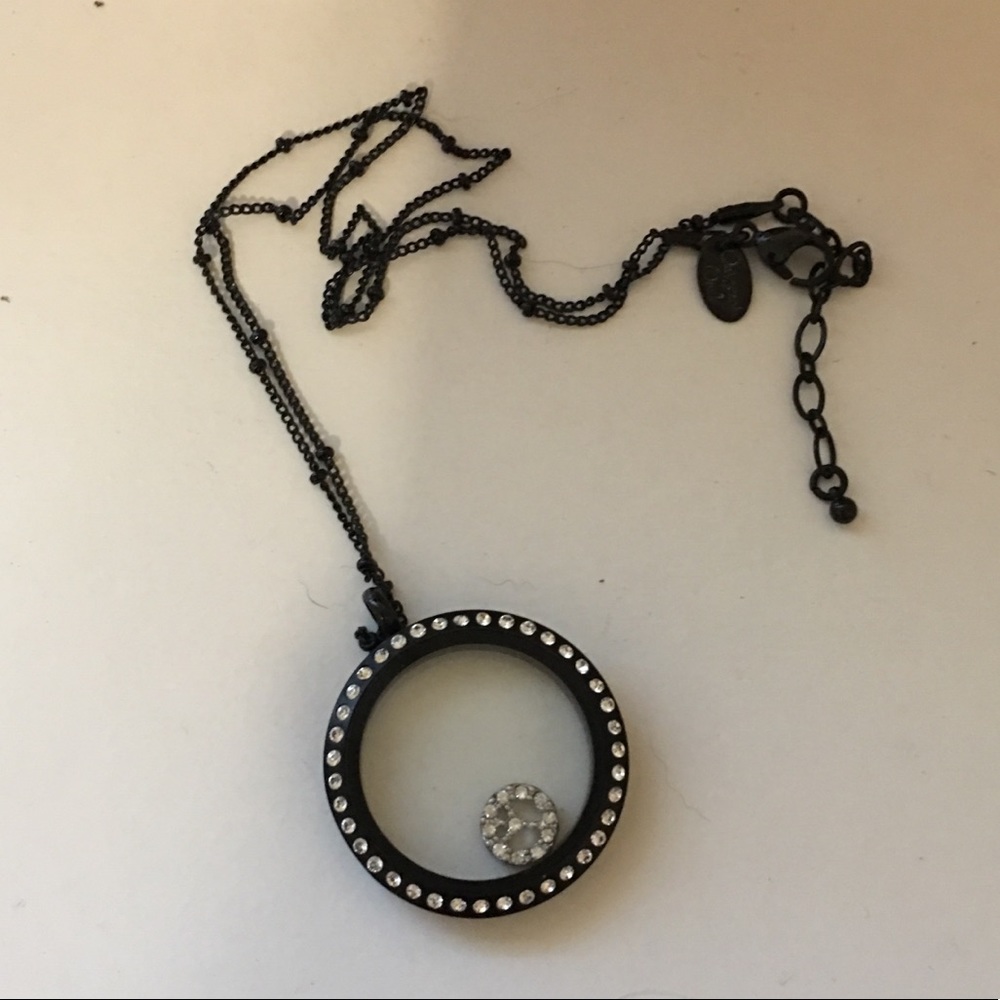 Origami Owl Locket With Charm